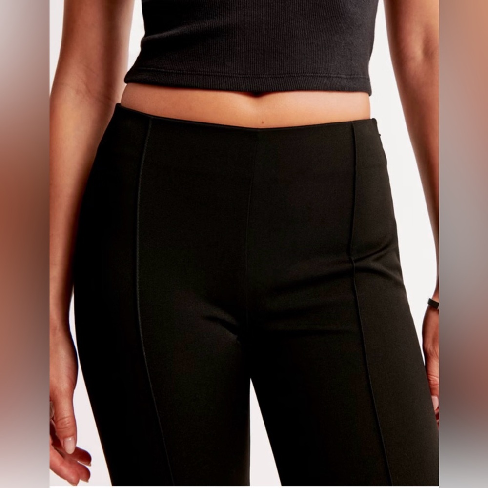 Abercrombie & Fitch Black Capri Pants - Picture 5 of 8